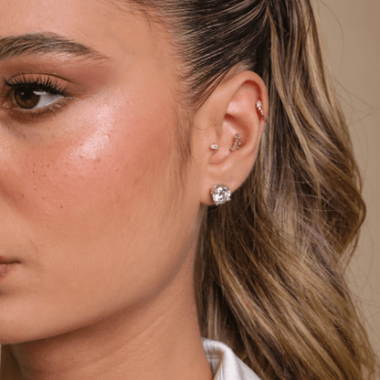 עגילים צמודים קלאסי - Makeda Jewelry